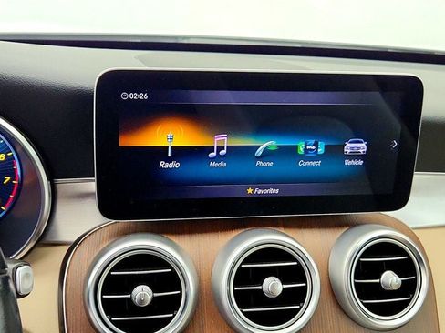 Used 2021 Mercedes-Benz C 300 Cabriolet image 18