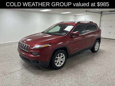 Used 2017 Jeep Cherokee Latitude w/ Cold Weather Group image 5