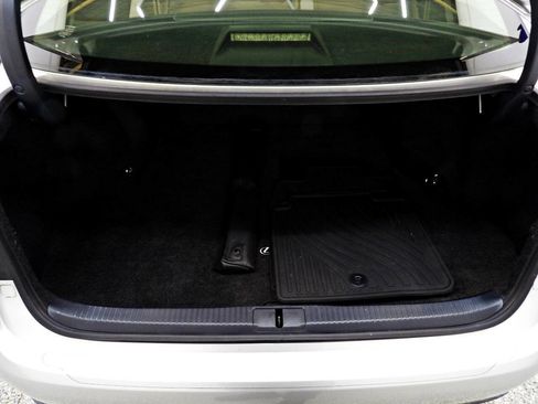 Used 2013 Lexus ES 350 w/ Premium Pkg FWD image 13