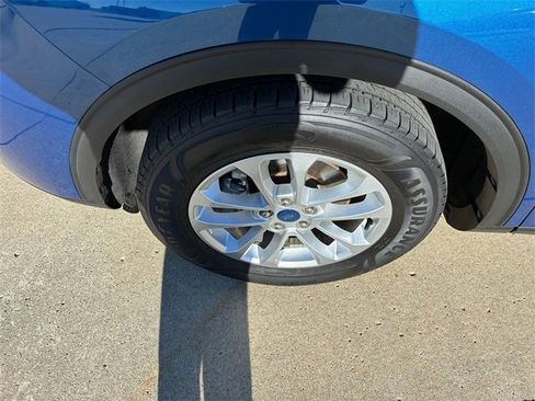 Used 2022 Ford Escape SE image 10