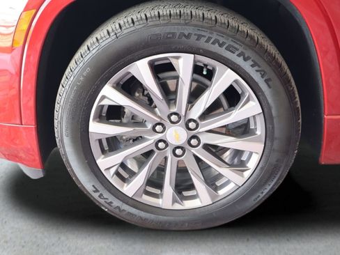 Used 2023 Chevrolet Traverse Premier w/ LPO, Floor Liner Package image 9