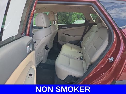 Used 2016 Hyundai Tucson Limited FWD image 16
