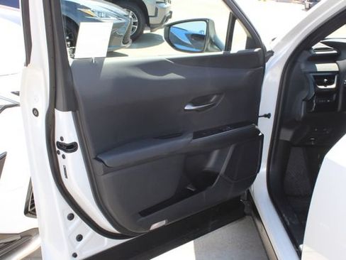 Certified 2025 Lexus UX 300h FWD image 11