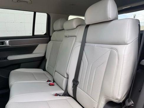 Certified 2025 Hyundai Santa Fe SEL AWD/4WD image 33