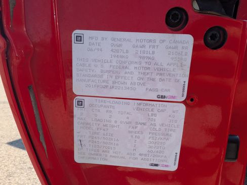 Used 1994 Chevrolet Camaro Z28 RWD image 57