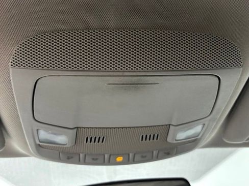 Used 2016 Ford Fusion SE FWD image 26
