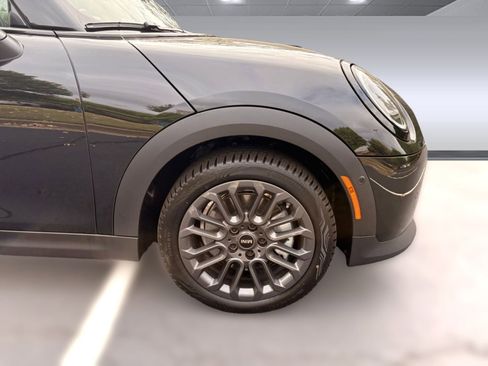 Used 2026 MINI Cooper 2-Door Hardtop FWD image 12