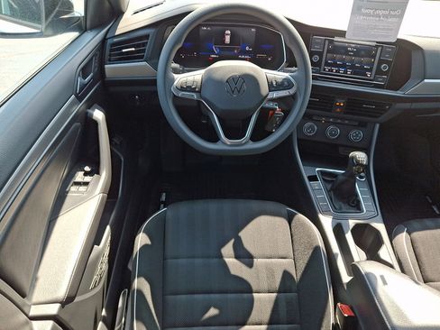 Certified 2022 Volkswagen Jetta Sport image 11