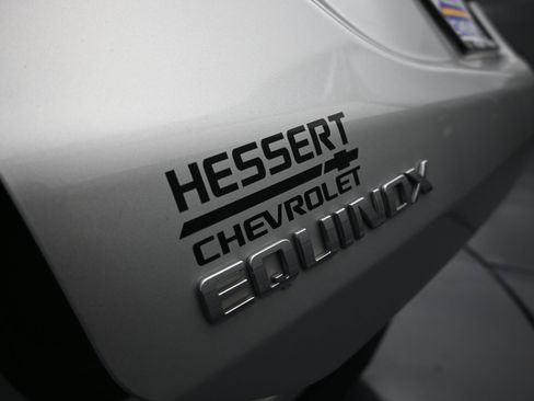 Used 2021 Chevrolet Equinox LS w/ LS Convenience Package FWD image 34