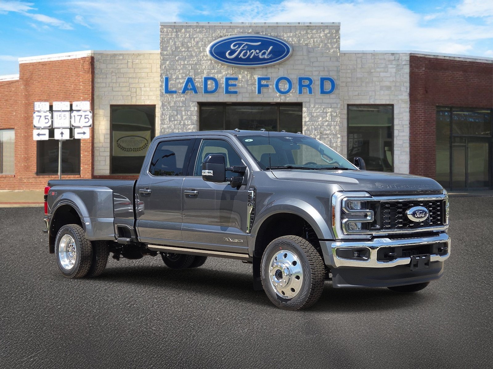 New 2026 Ford F450 Lariat w/ Camper Package AWD/4WD image 1