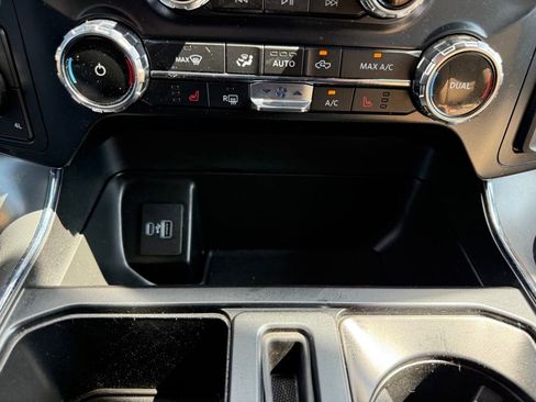 Used 2022 Ford F150 XLT w/ Equipment Group 302A High image 31