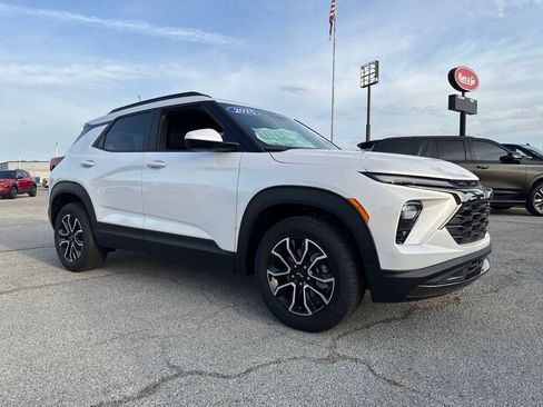 New 2025 Chevrolet TrailBlazer ACTIV w/ Convenience Package image 8