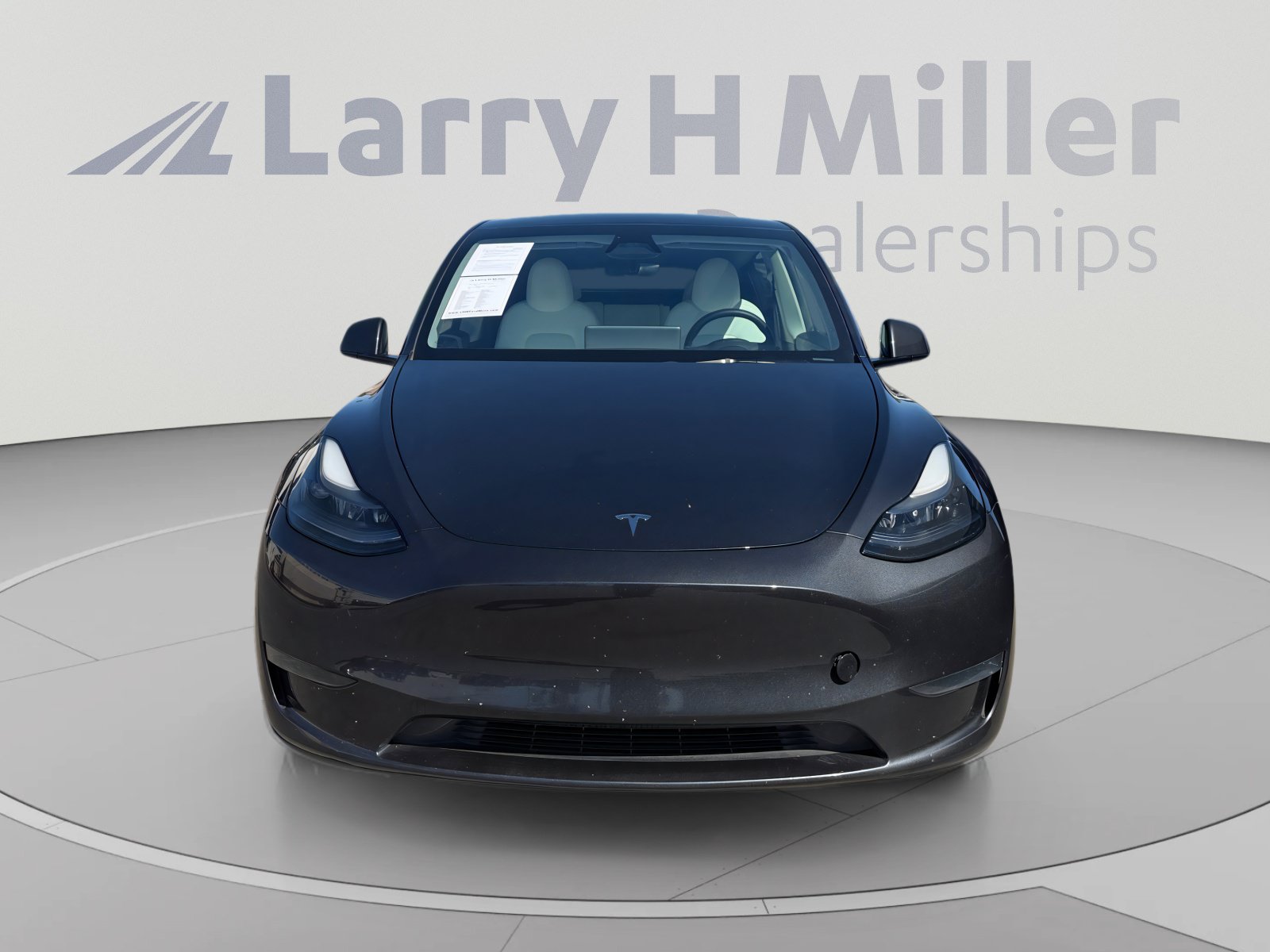 Used 2024 Tesla Model Y Long Range RWD image 8