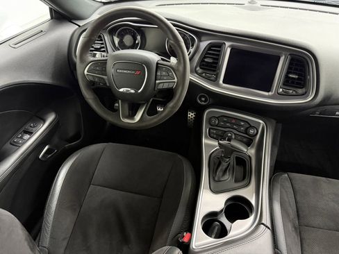 Used 2019 Dodge Challenger R/T Scat Pack w/ 1320 Drag Pack image 39