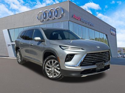 Used 2025 Buick Enclave Preferred w/ Super Cruise Package