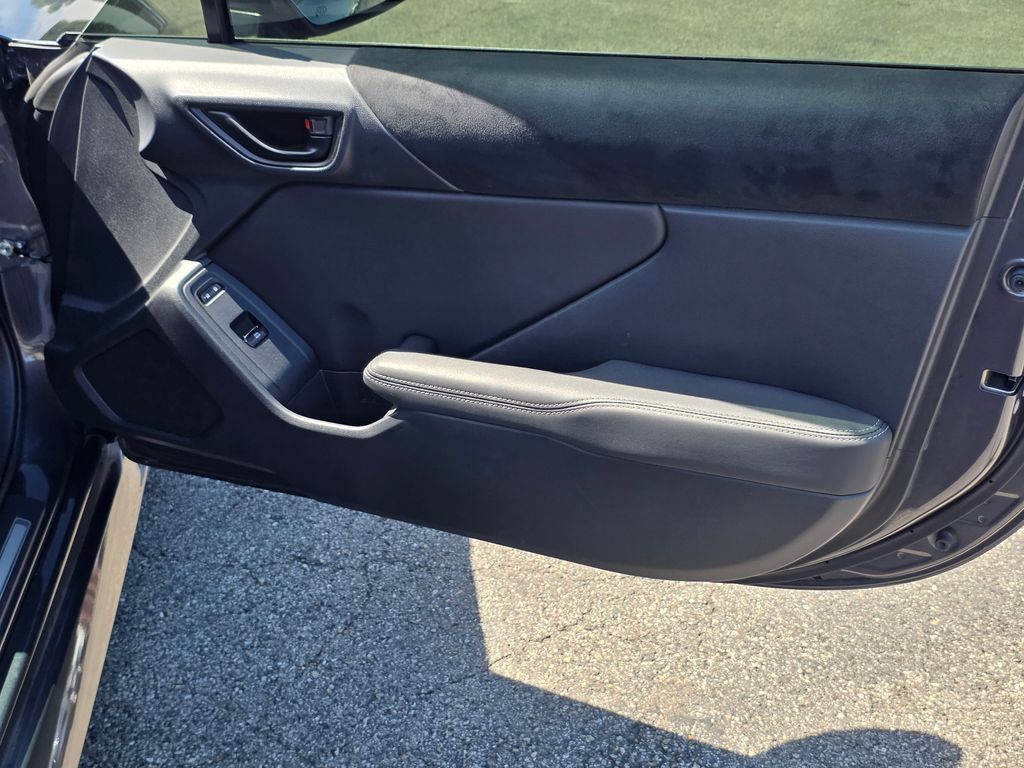 Used 2023 Toyota GR86 Premium w/ ALL Weather Mat Package (TMS) RWD image 23