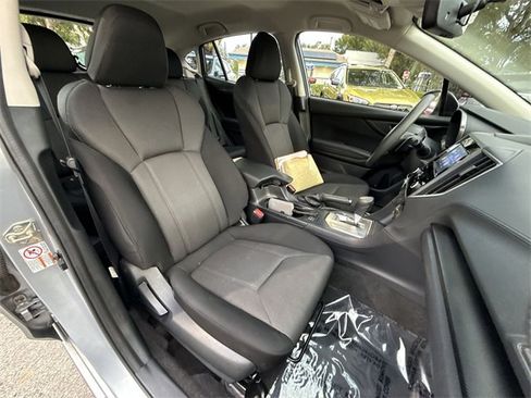 Used 2020 Subaru Impreza 2.0i Premium image 25