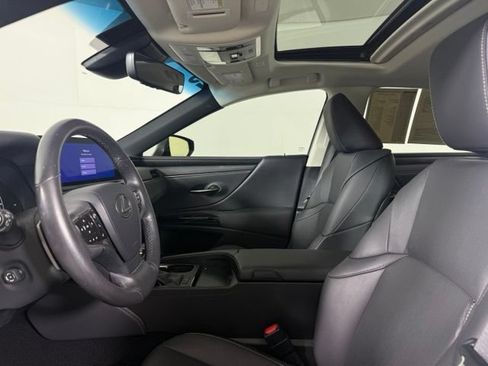 Used 2023 Lexus ES 350 w/ Premium Package FWD image 19