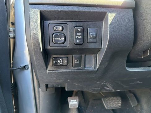 Used 2019 Toyota Tundra SR5 image 12