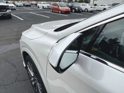 Used 2024 Lexus RX 450h AWD w/ Convenience Package image 6