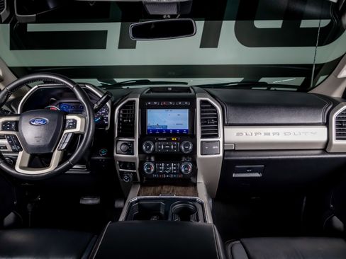 Used 2020 Ford F350 Lariat w/ Lariat Ultimate Package image 2