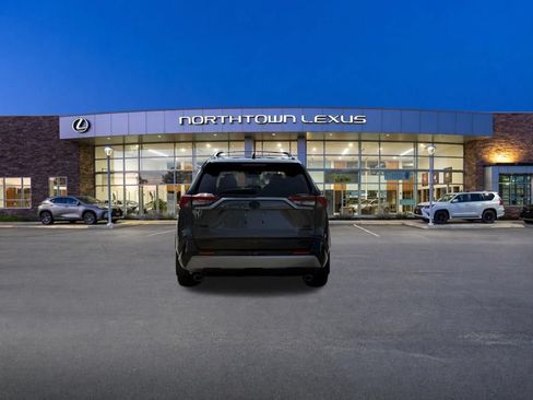 Used 2023 Toyota RAV4 XSE AWD/4WD image 22