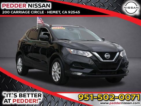Used 2022 Nissan Rogue Sport SV FWD image 1