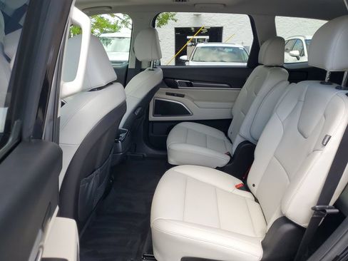 Used 2023 Kia Telluride S w/ S Sunroof Package AWD/4WD image 13