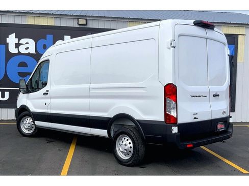 New 2026 Ford Transit 250 148 Medium Roof Extended AWD image 17