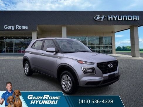 Certified 2023 Hyundai Venue SE FWD image 9