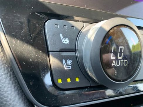 Used 2024 Toyota Grand Highlander AWD image 22