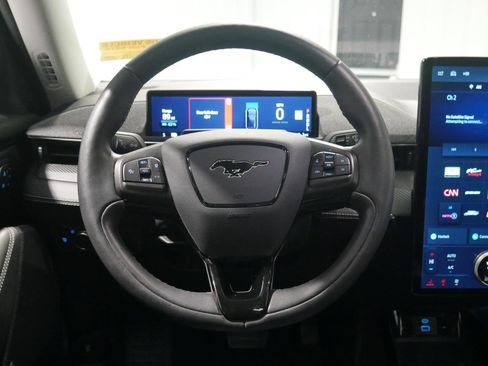 Used 2021 Ford Mustang Mach-E Premium image 20