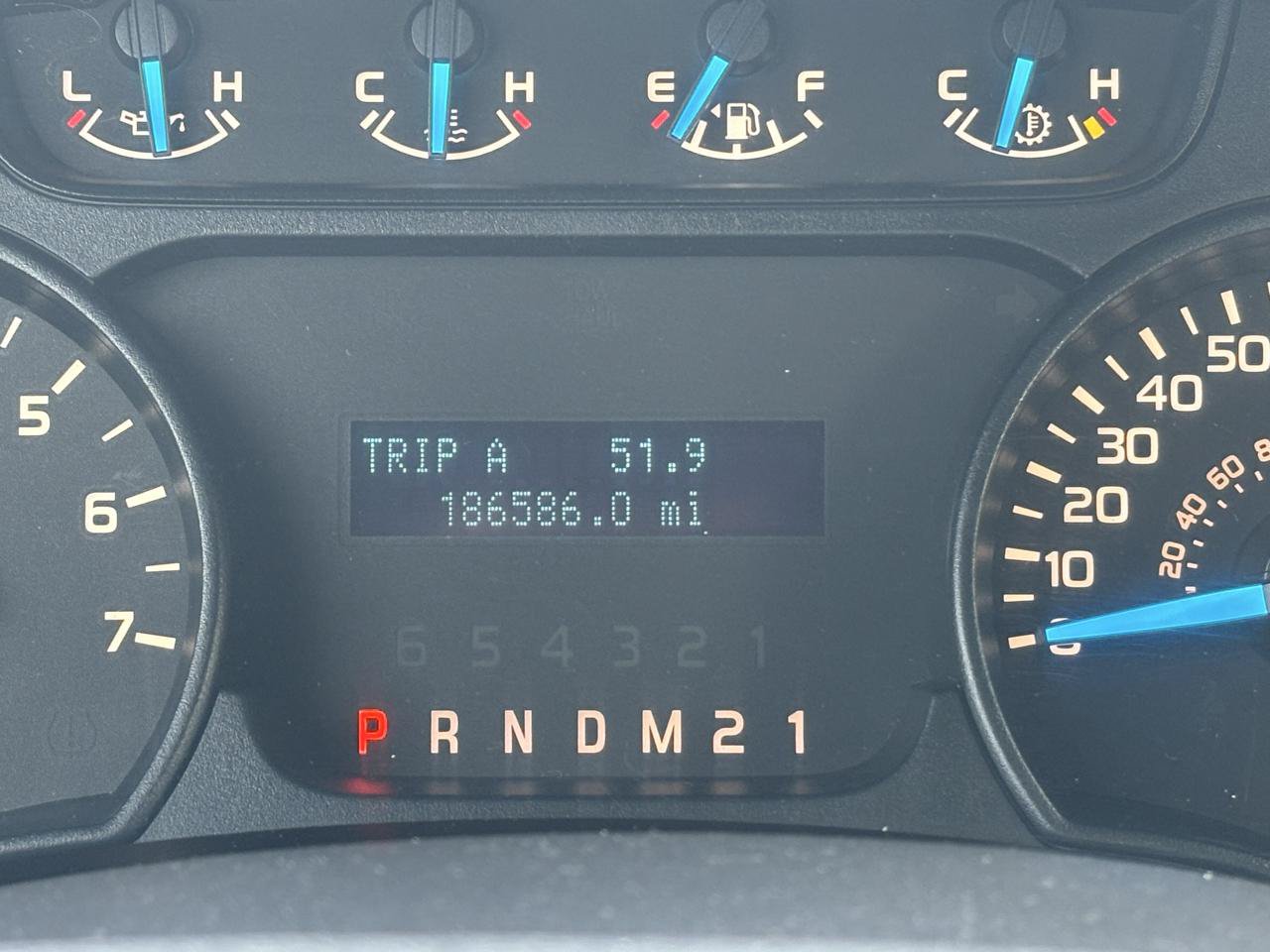 Used 2013 Ford F150 STX w/ Mid Equipment Group AWD/4WD image 10