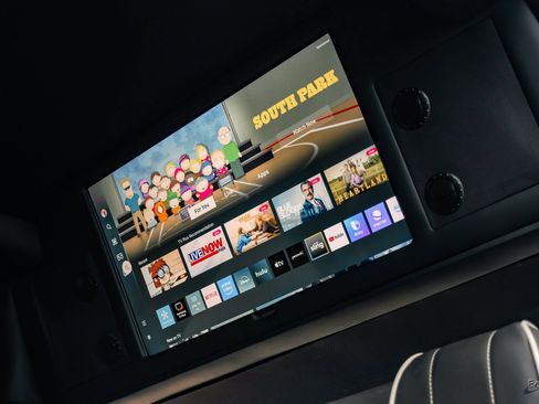 Used 2023 Mercedes-Benz Sprinter 3500 w/ Parking Package image 76