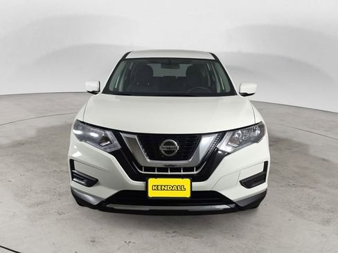 Used 2018 Nissan Rogue S image 8