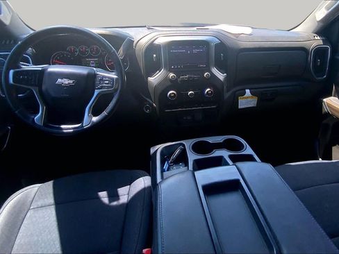Used 2021 Chevrolet Silverado 1500 RST w/ Z71 Off-Road Package AWD/4WD image 16