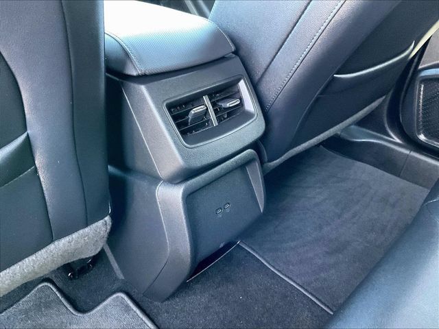 Certified 2024 Chevrolet Equinox EV LT w/ LPO, Blackout Package FWD image 12