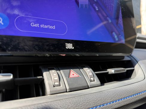 Used 2023 Toyota RAV4 XSE AWD/4WD image 16