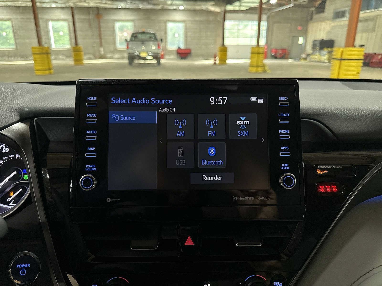Used 2023 Toyota Camry XLE w/ Cold Weather Package FWD image 20