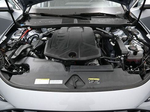 Used 2025 Audi A5 2.0T Premium Plus w/ Premium Plus AWD/4WD image 39
