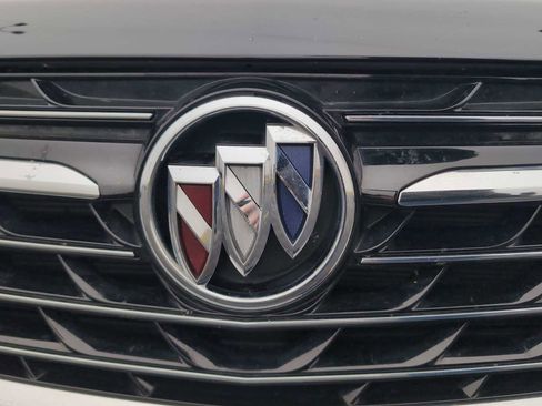 Used 2021 Buick Envision Essence image 29