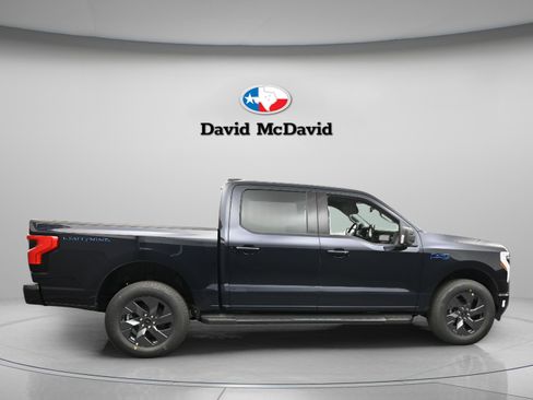 New 2025 Ford F150 Lightning Flash image 20