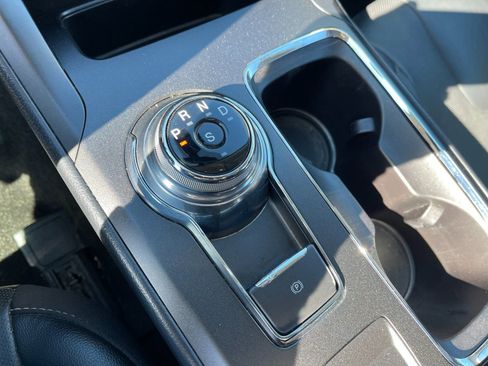 Used 2020 Ford Fusion Titanium image 24