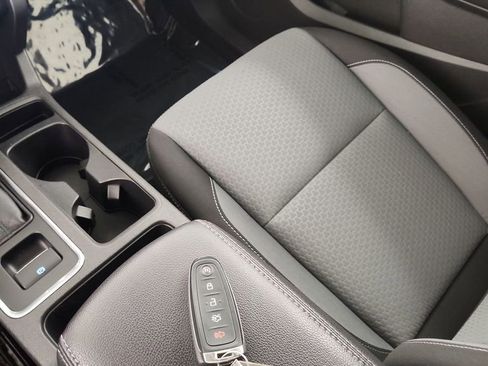 Used 2019 Ford Escape SE FWD image 18