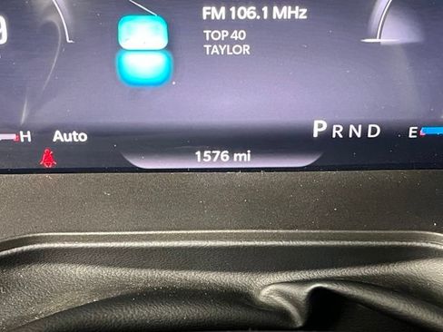 Used 2026 Jeep Cherokee Laredo AWD/4WD image 25