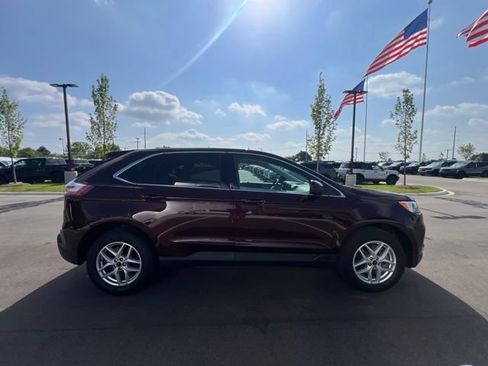 Used 2024 Ford Edge SEL AWD/4WD image 4