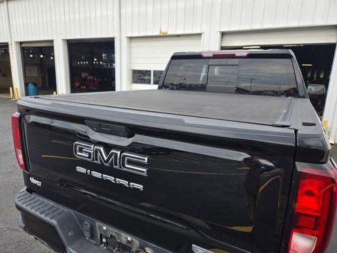 Used 2021 GMC Sierra 1500 Elevation w/ Preferred Package AWD/4WD image 8