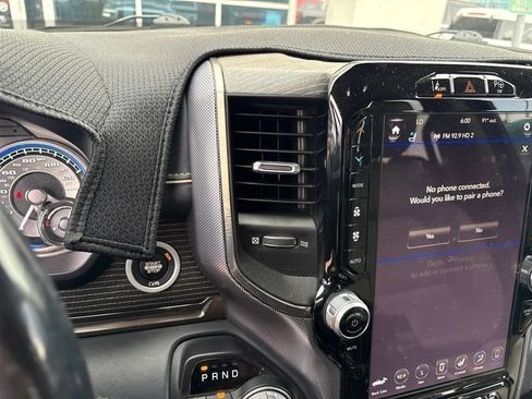 Used 2019 RAM 1500 Limited w/ Advanced Safety Group AWD/4WD image 4