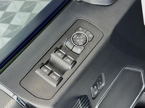 Used 2019 Ford F150 Lariat w/ Equipment Group 502A Luxury image 19