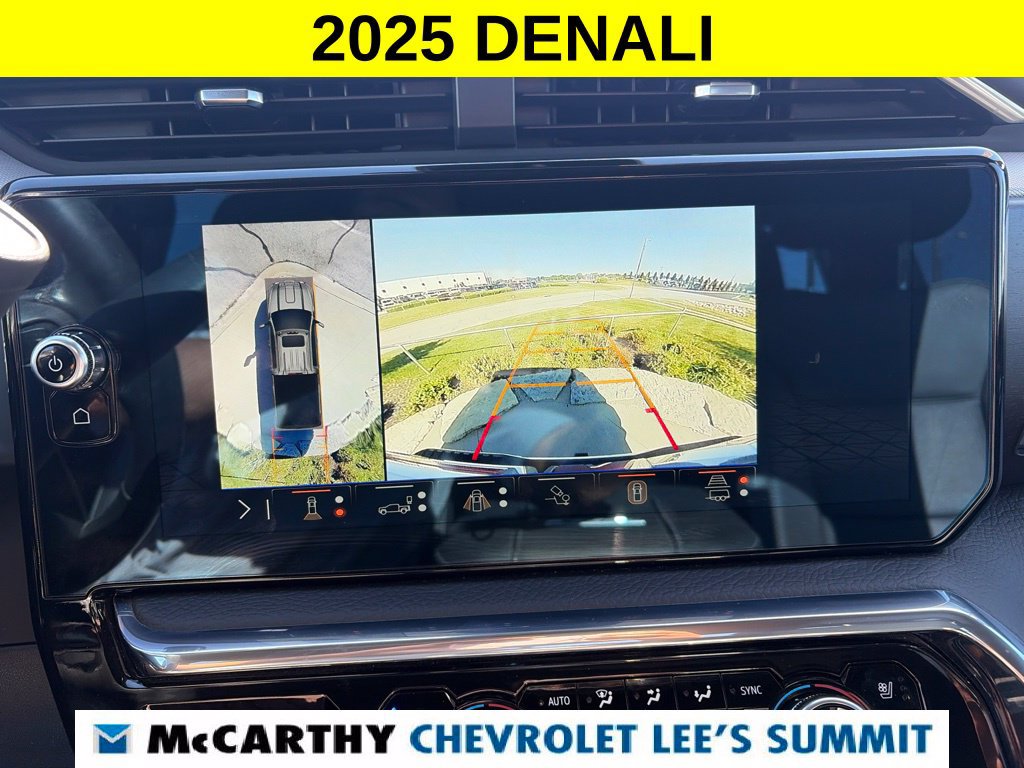 Used 2025 GMC Sierra 3500 Denali AWD/4WD image 12